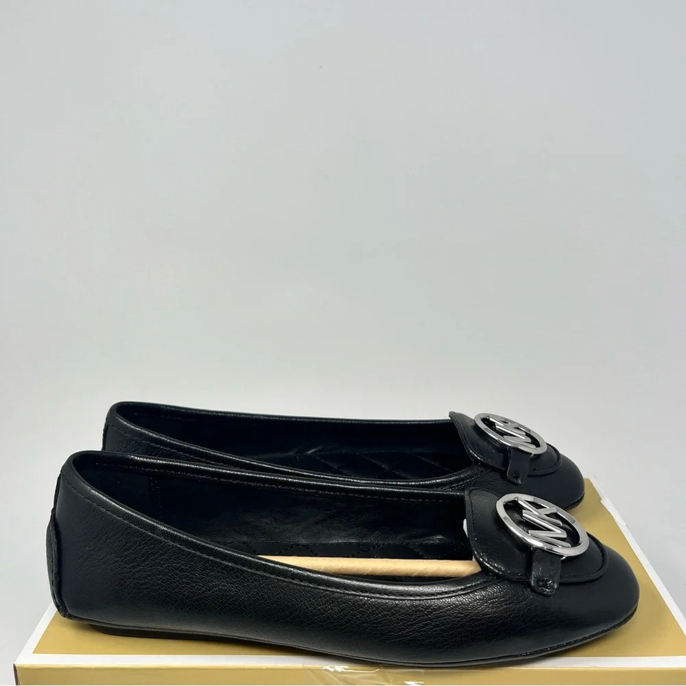 Michael Kors Lillie Ballet Flats - Picture 3 of 9